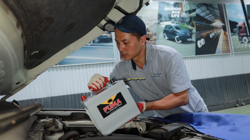 Ắc quy trở thành giải pháp năng lượng trung tâm của xe hiện đại